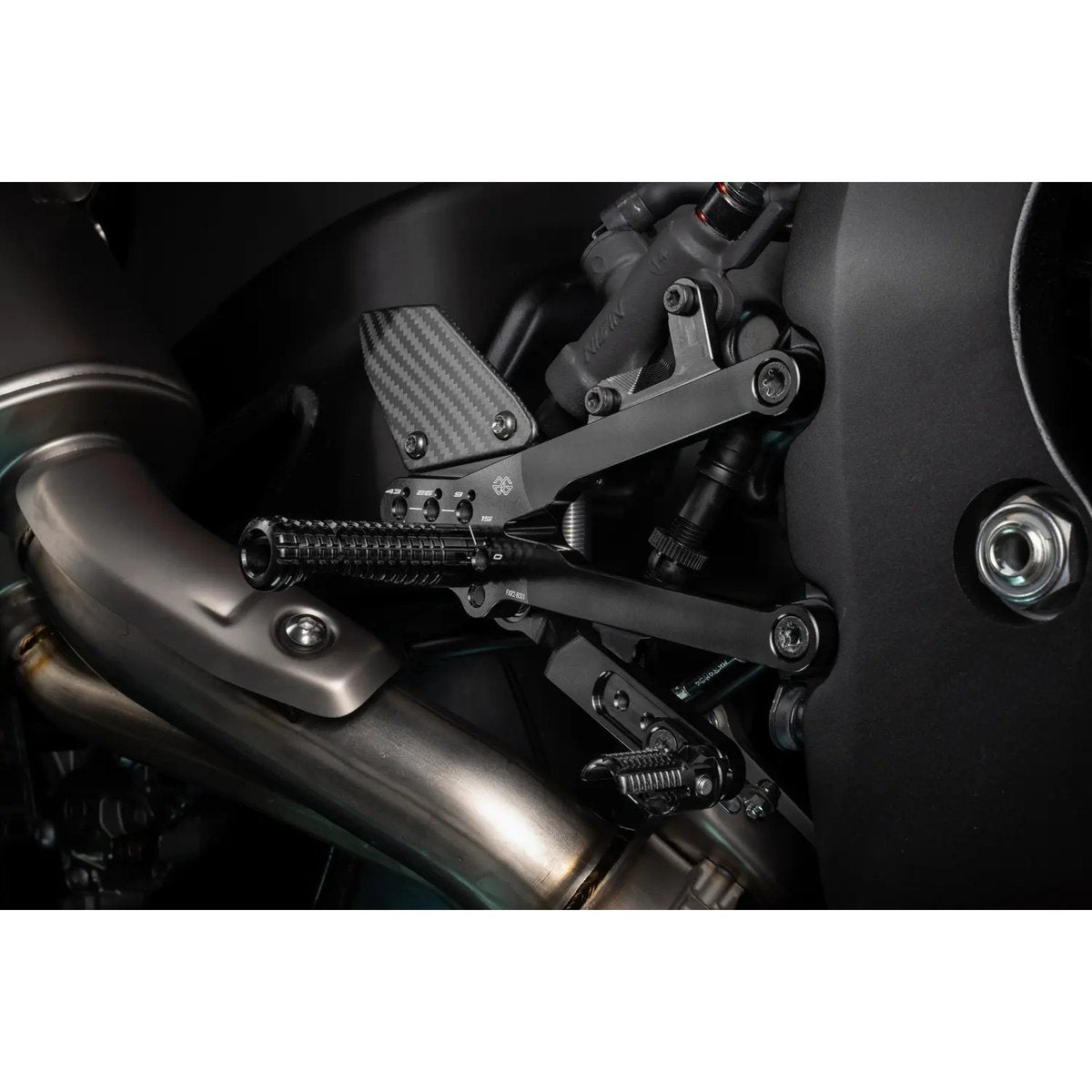Estriberas retrasadas Gilles FXR Honda CBR 1000 RR-R