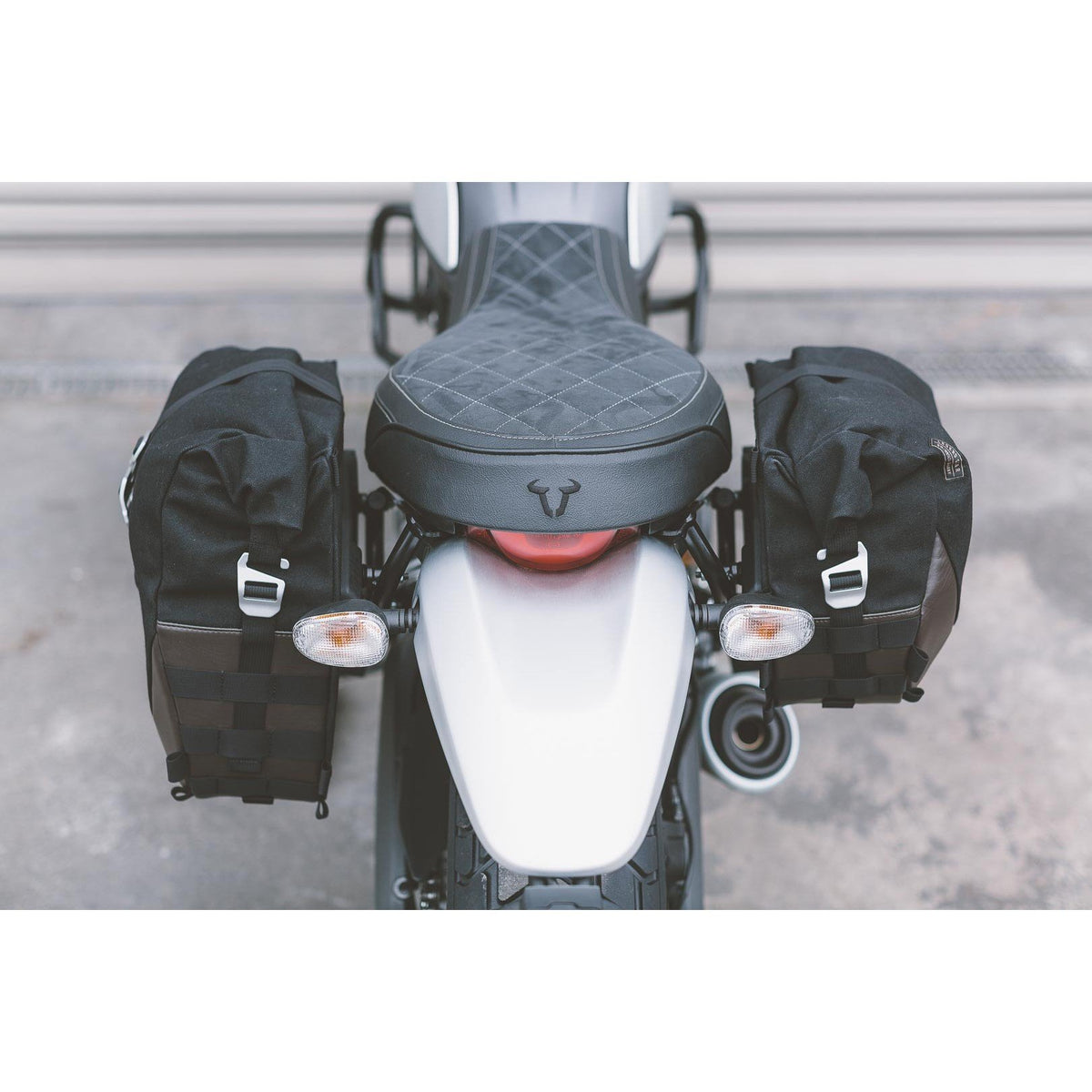 Maletas SW-Motech Legend Gear LC Black Edition BC.HTA.22.577.20200