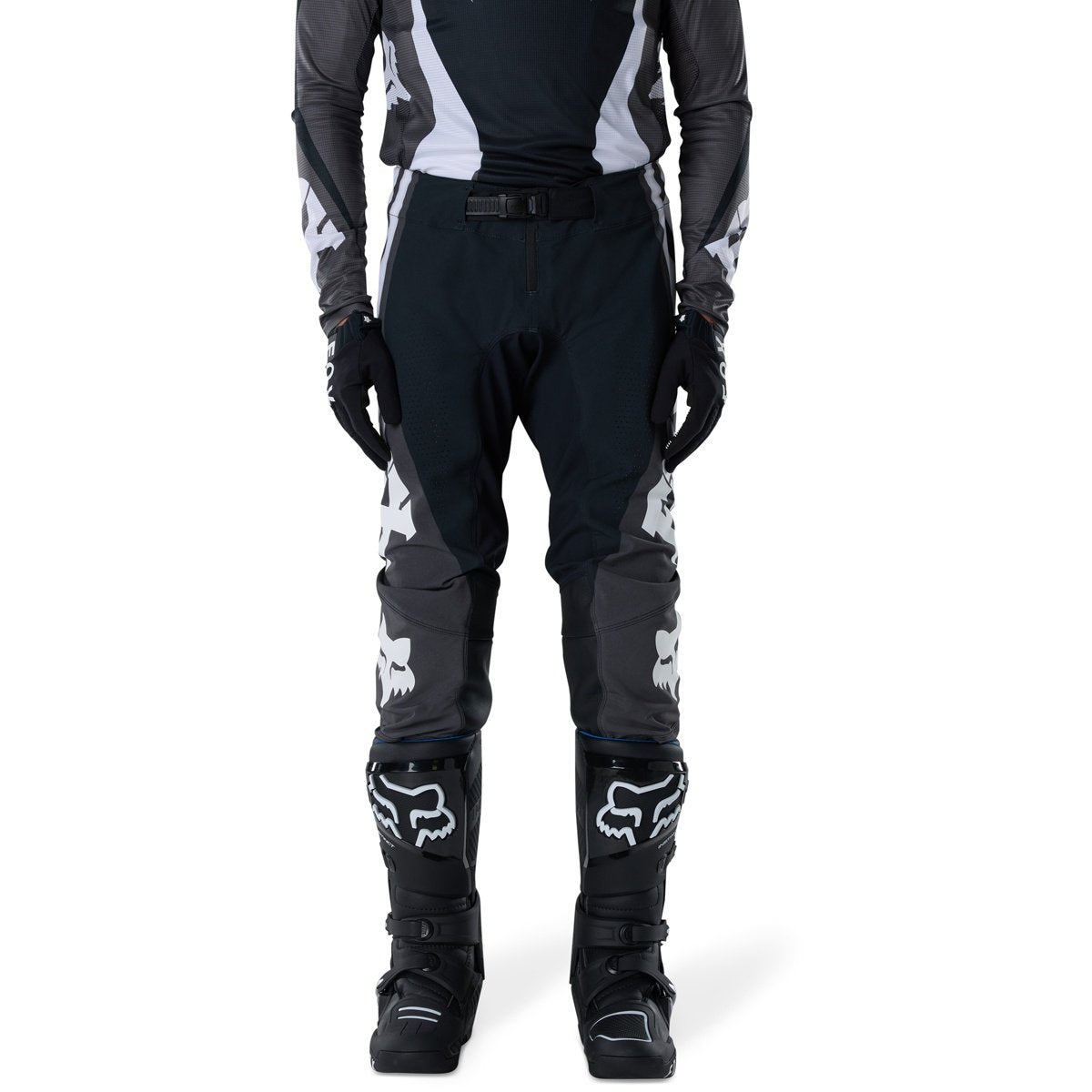 Pantalón Fox Flexair Thorn negro blanco 2027