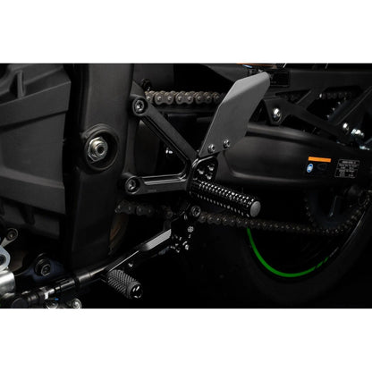 Estriberas Gilles FXR Kawasaki ZX-4R negro