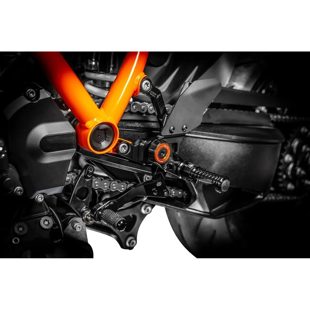 Estriberas retrasadas Gilles MUE2 KTM Super Duke R