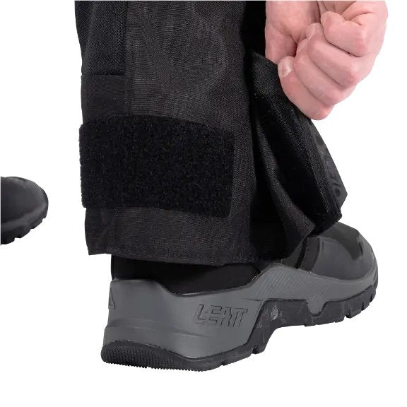 Pantalón Leatt ADV FlowTour 5.5 Stealth