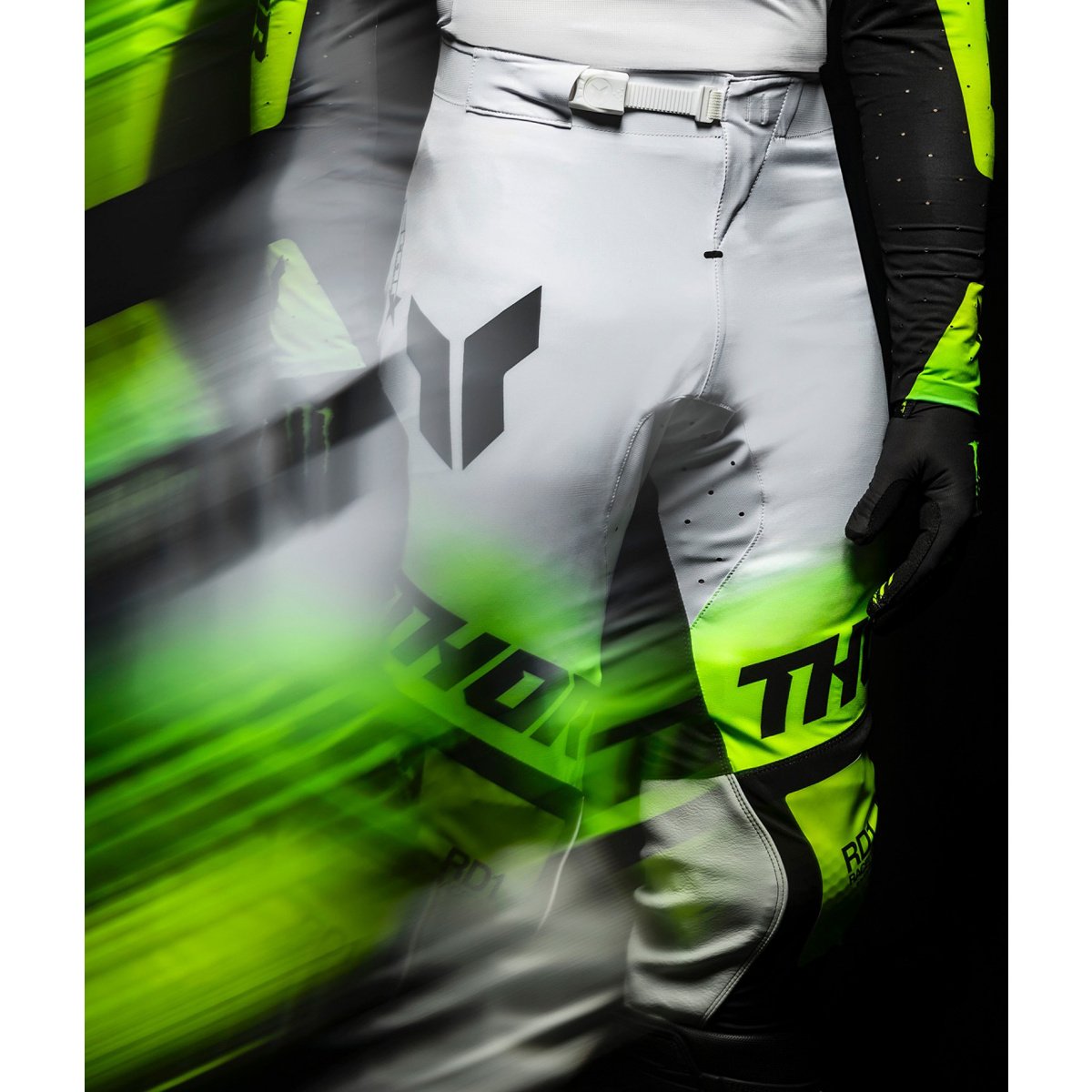 Pantalón Thor Monster Thrive negro blanco